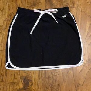 Hollister black mini skirt